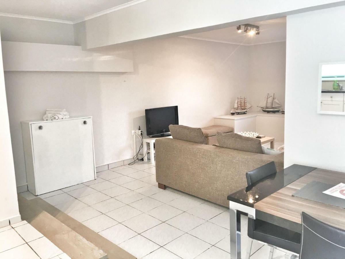 Renovated Apt 100M From Beach Wifi Ac Anavyssos Zewnętrze zdjęcie